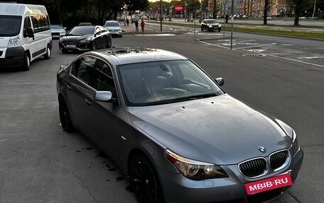 BMW 5 серия, 2004 год, 795 000 рублей, 8 фотография