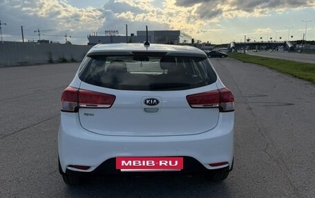 KIA Rio III рестайлинг, 2017 год, 1 199 000 рублей, 2 фотография