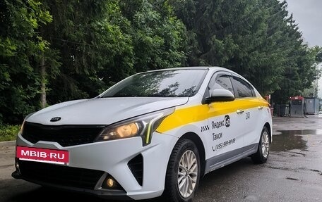 KIA Rio IV, 2021 год, 1 150 000 рублей, 2 фотография