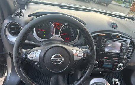 Nissan Juke II, 2011 год, 930 000 рублей, 12 фотография
