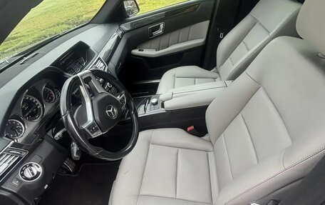 Mercedes-Benz E-Класс, 2012 год, 1 730 000 рублей, 10 фотография
