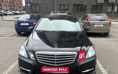 Mercedes-Benz E-Класс, 2012 год, 1 730 000 рублей, 3 фотография