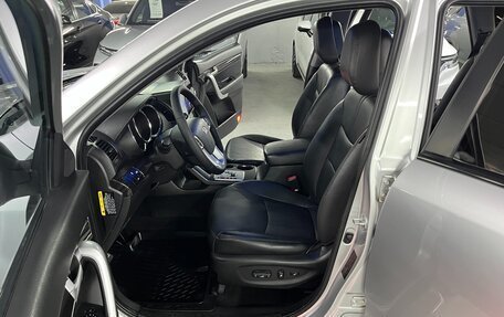 KIA Sorento II рестайлинг, 2011 год, 1 225 000 рублей, 19 фотография