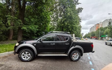 Mitsubishi L200 IV рестайлинг, 2014 год, 1 470 000 рублей, 3 фотография