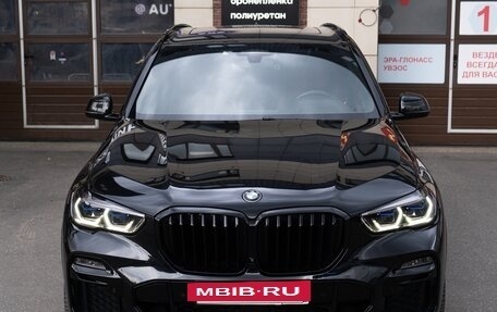 BMW X5, 2020 год, 9 300 000 рублей, 2 фотография