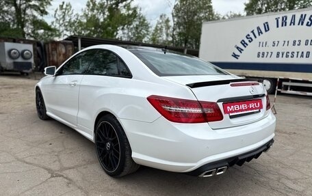 Mercedes-Benz E-Класс, 2012 год, 1 520 000 рублей, 6 фотография