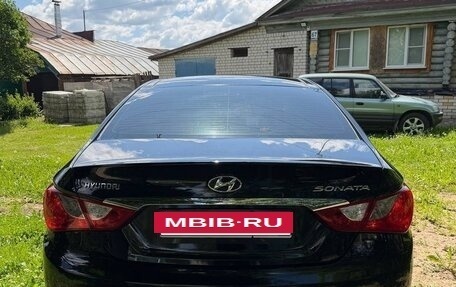 Hyundai Sonata VI, 2010 год, 850 000 рублей, 8 фотография