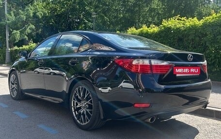 Lexus ES VII, 2014 год, 3 000 000 рублей, 2 фотография
