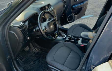 KIA Soul II рестайлинг, 2014 год, 1 400 000 рублей, 8 фотография