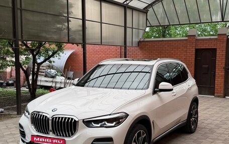 BMW X5, 2021 год, 7 650 000 рублей, 5 фотография