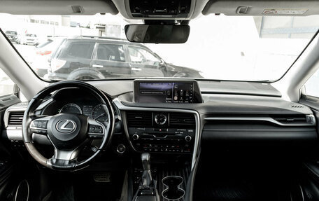 Lexus RX IV рестайлинг, 2017 год, 4 100 000 рублей, 11 фотография