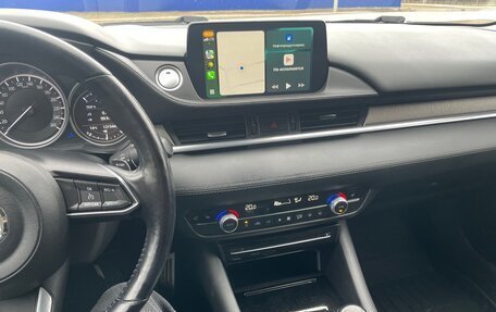 Mazda 6, 2020 год, 2 400 000 рублей, 17 фотография