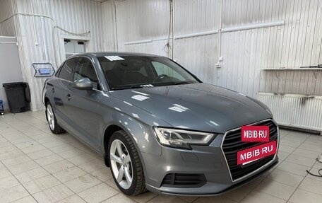 Audi A3, 2018 год, 2 100 000 рублей, 2 фотография