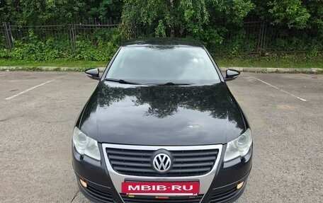 Volkswagen Passat B6, 2010 год, 850 000 рублей, 2 фотография