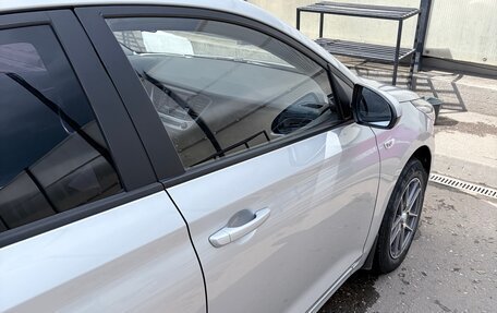 Hyundai Solaris II рестайлинг, 2017 год, 1 260 000 рублей, 11 фотография