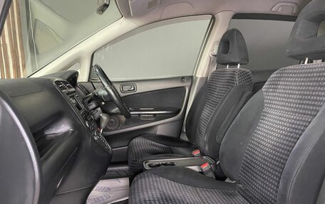 Honda Stream I рестайлинг, 2003 год, 599 000 рублей, 6 фотография