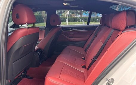 BMW 5 серия, 2023 год, 4 700 000 рублей, 13 фотография