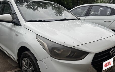 Hyundai Solaris II рестайлинг, 2018 год, 440 000 рублей, 6 фотография