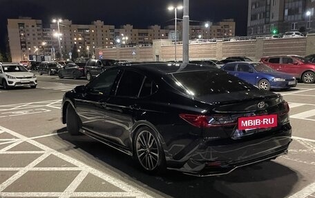 Toyota Camry, 2024 год, 3 450 000 рублей, 6 фотография