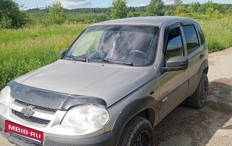 Chevrolet Niva I рестайлинг, 2014 год, 610 000 рублей, 8 фотография