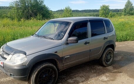 Chevrolet Niva I рестайлинг, 2014 год, 610 000 рублей, 15 фотография