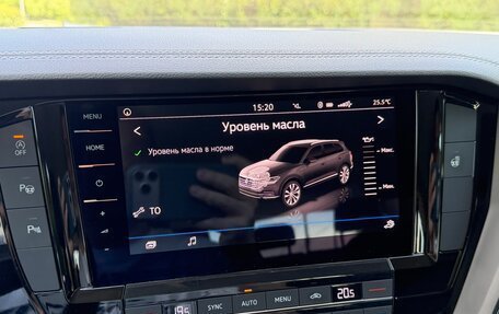 Volkswagen Touareg III, 2018 год, 4 400 000 рублей, 19 фотография
