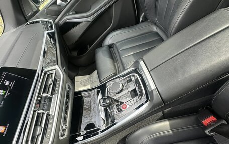 BMW X5, 2019 год, 6 300 000 рублей, 11 фотография