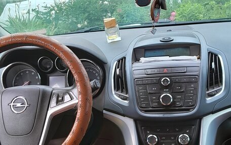 Opel Zafira C рестайлинг, 2012 год, 1 100 000 рублей, 7 фотография