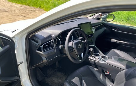 Toyota Camry, 2021 год, 2 999 999 рублей, 8 фотография