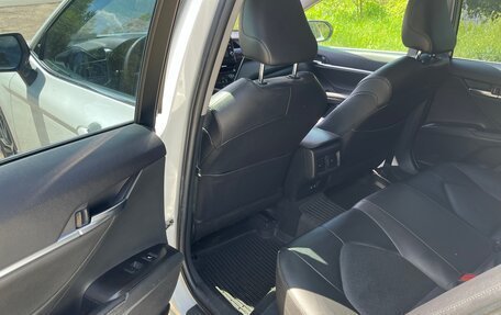 Toyota Camry, 2021 год, 2 999 999 рублей, 24 фотография
