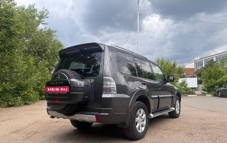 Mitsubishi Pajero IV, 2011 год, 2 700 000 рублей, 6 фотография