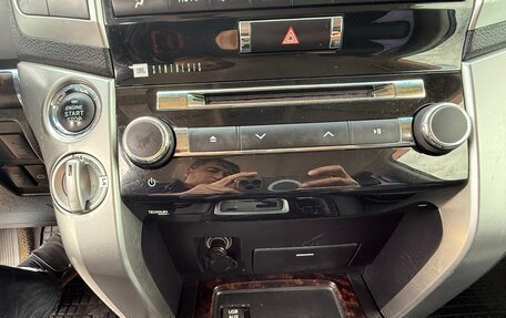 Toyota Land Cruiser 200, 2012 год, 3 420 000 рублей, 28 фотография