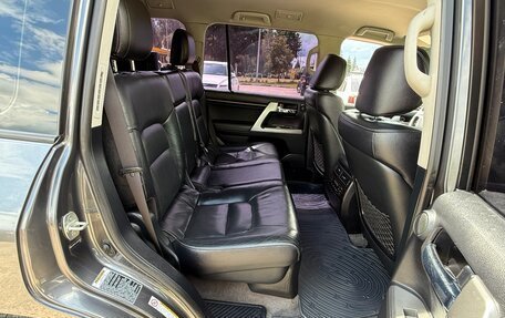 Toyota Land Cruiser 200, 2012 год, 3 420 000 рублей, 32 фотография
