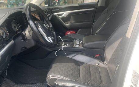Volkswagen Touareg III, 2019 год, 5 500 000 рублей, 7 фотография