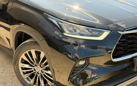 Toyota Highlander, 2026 год, 4 950 000 рублей, 10 фотография