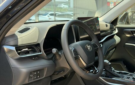 Toyota Highlander, 2026 год, 4 950 000 рублей, 20 фотография