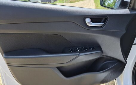 Hyundai Solaris II рестайлинг, 2022 год, 1 270 000 рублей, 14 фотография
