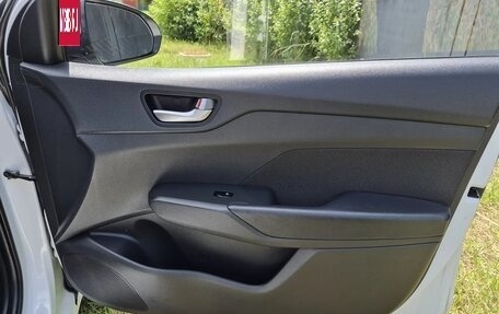 Hyundai Solaris II рестайлинг, 2022 год, 1 270 000 рублей, 11 фотография