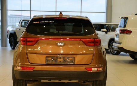 KIA Sportage IV рестайлинг, 2017 год, 2 000 000 рублей, 8 фотография