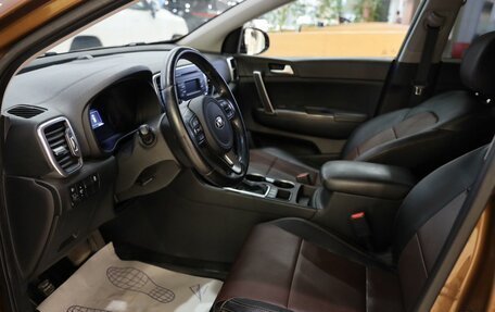 KIA Sportage IV рестайлинг, 2017 год, 2 000 000 рублей, 14 фотография