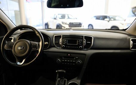 KIA Sportage IV рестайлинг, 2017 год, 2 000 000 рублей, 19 фотография