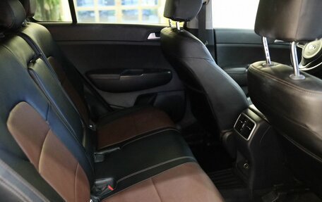 KIA Sportage IV рестайлинг, 2017 год, 2 000 000 рублей, 16 фотография