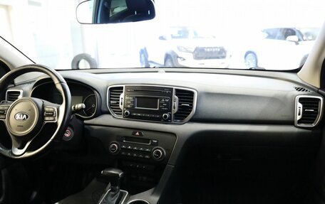 KIA Sportage IV рестайлинг, 2017 год, 2 000 000 рублей, 18 фотография