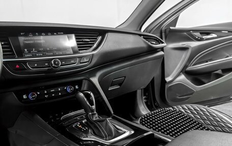 Opel Insignia II рестайлинг, 2018 год, 1 700 000 рублей, 8 фотография
