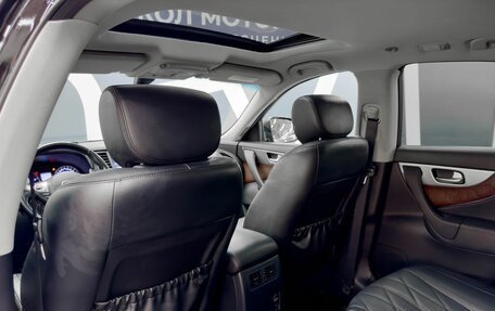 Infiniti QX70, 2014 год, 2 399 900 рублей, 20 фотография