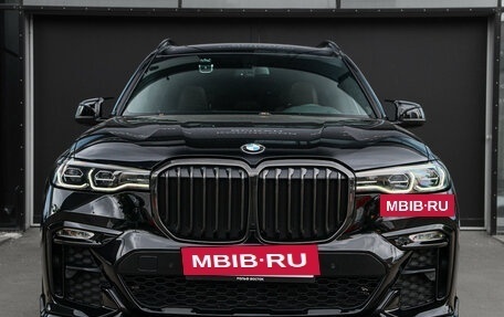 BMW X7, 2019 год, 6 960 000 рублей, 2 фотография