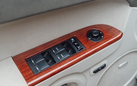 Jeep Commander, 2006 год, 1 750 000 рублей, 12 фотография