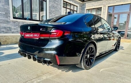 BMW 5 серия, 2020 год, 3 850 000 рублей, 2 фотография