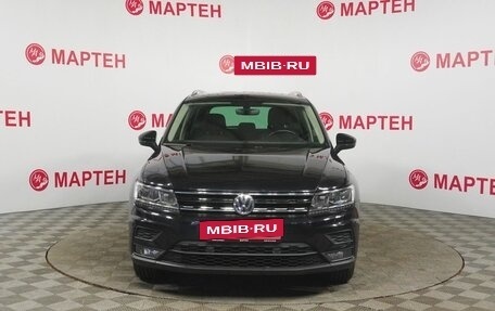 Volkswagen Tiguan II, 2018 год, 2 495 000 рублей, 2 фотография
