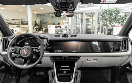Porsche Cayenne III, 2026 год, 22 000 000 рублей, 13 фотография